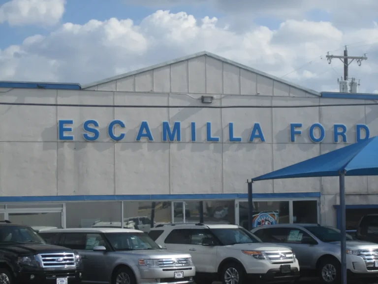 Ford dealership in Texas, where Ford Fathom dealer markup worries begin, since dealers set the selling price