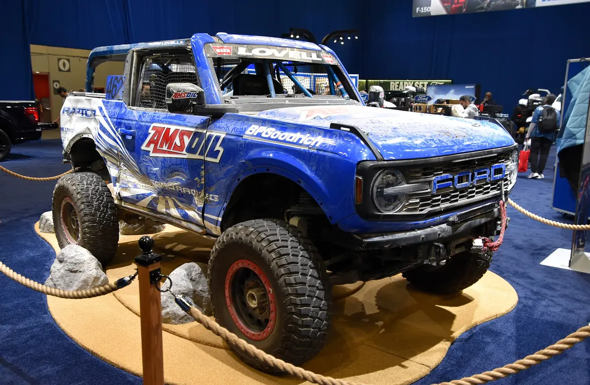 Bronco Raptor-based 4600-class race truck on display, a reminder of how Ford shows off Bronco Raptor engine and hardware ideas at events